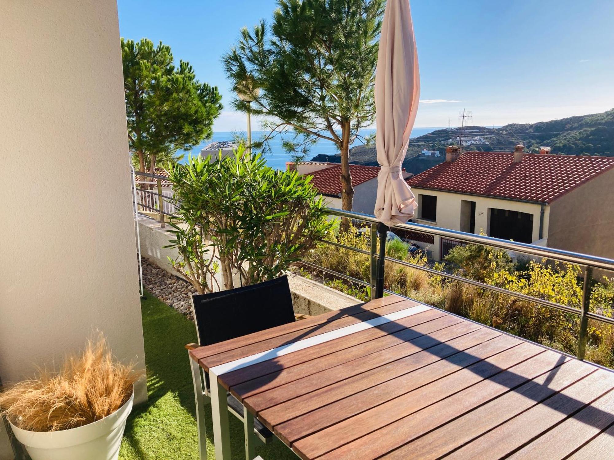 Residence Costa Vermella, Vue Mer Et Montagne Au Calme Cerbère Buitenkant foto